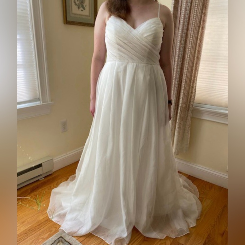David's Bridal Ivory Spaghetti-Strap A-Line Wedding Dress